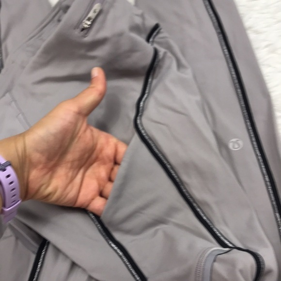 Lululemon Speed Up Tight * Metallic 28" Dark Chrome - Picture 5 of 7